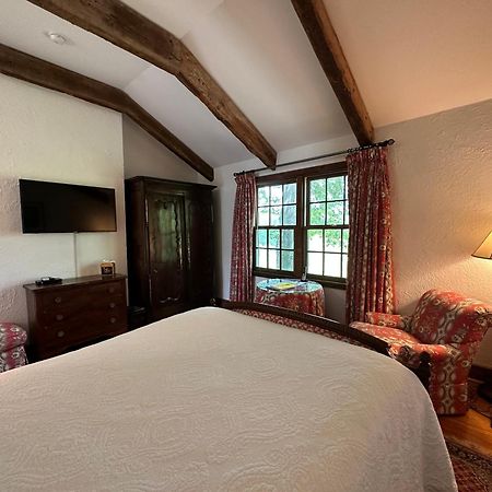 Goodstone Inn & Restaurant Middleburg Room photo