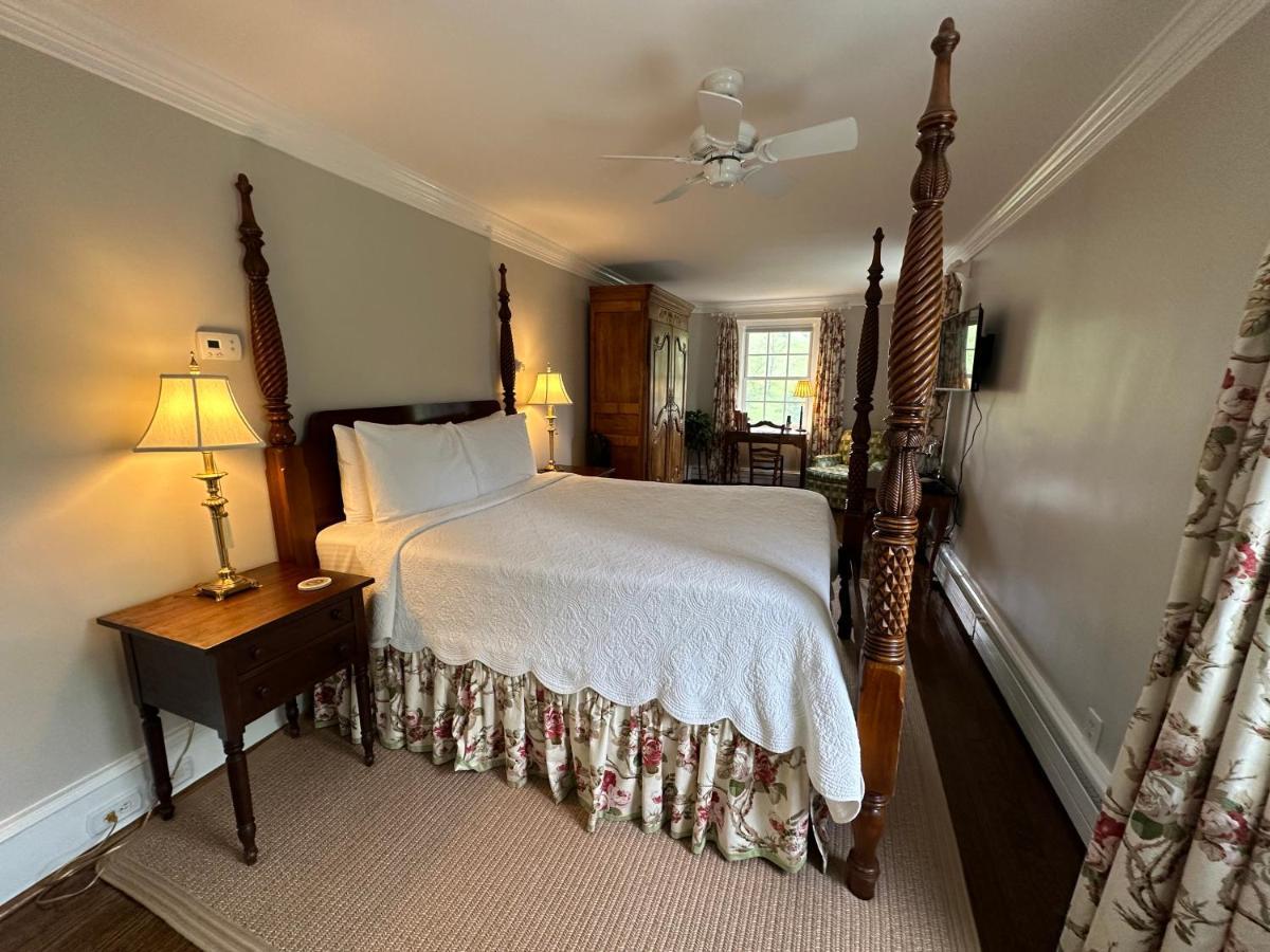 Goodstone Inn & Restaurant Middleburg Room photo