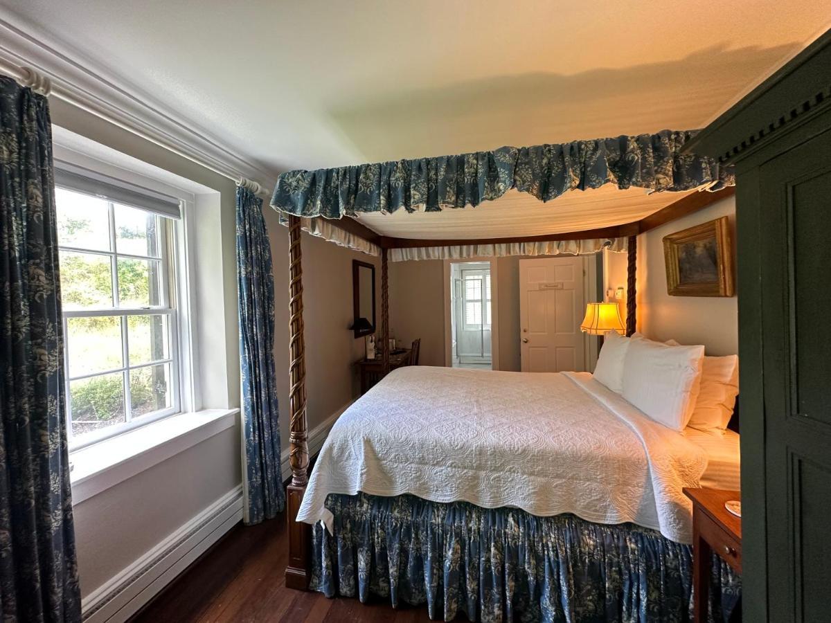 Goodstone Inn & Restaurant Middleburg Room photo