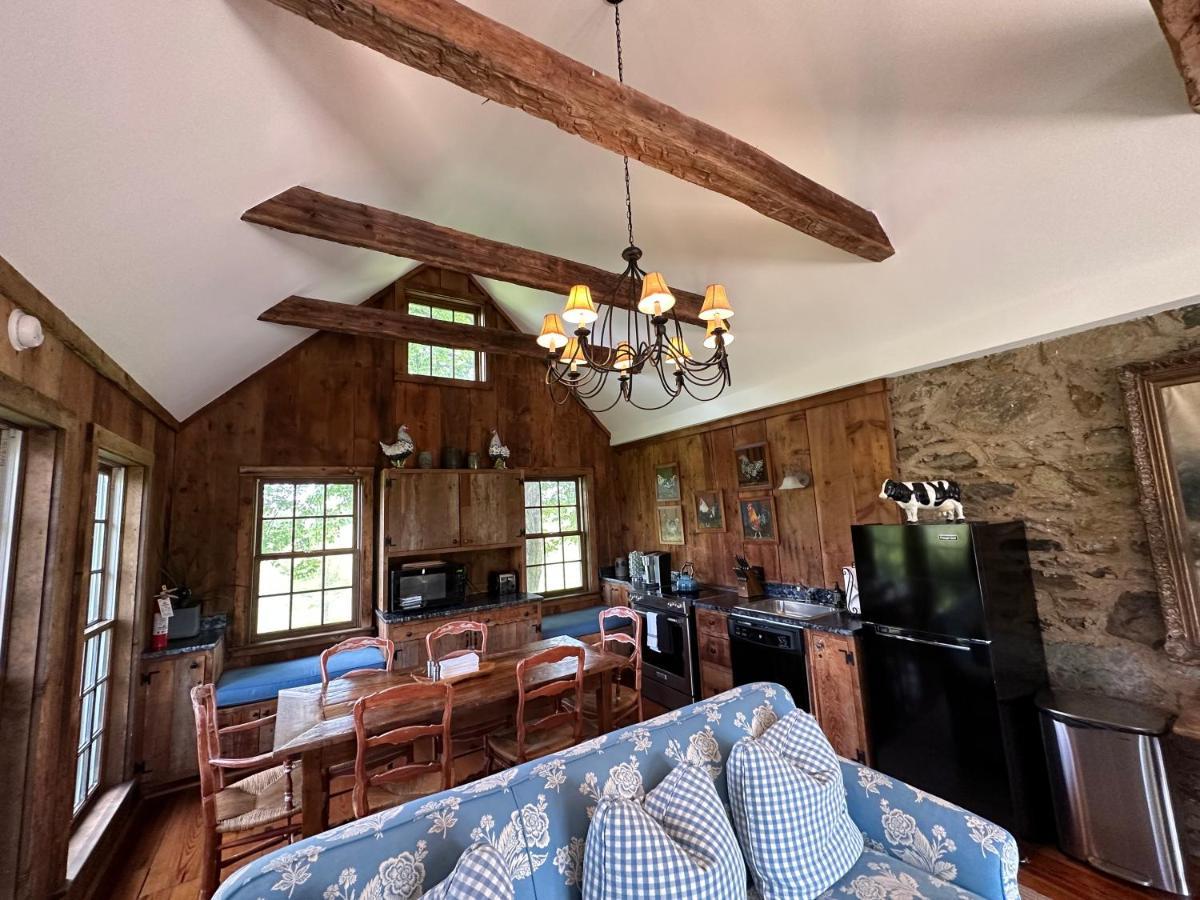Goodstone Inn & Restaurant Middleburg Room photo