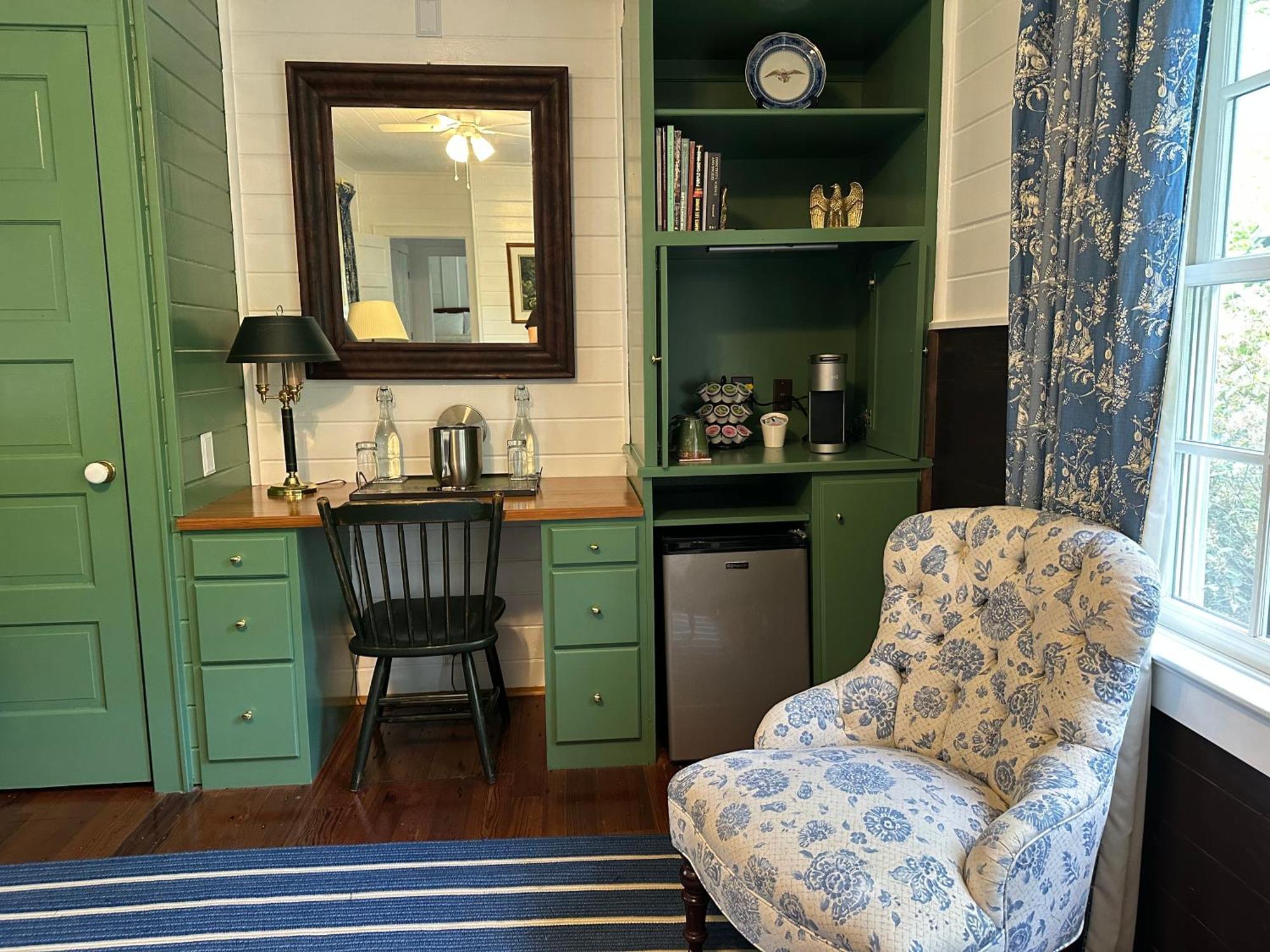 Goodstone Inn & Restaurant Middleburg Room photo